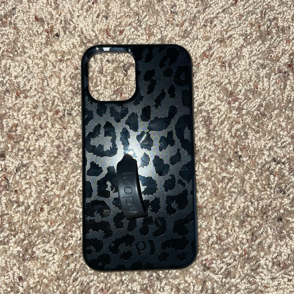 iPhone 12 Loopy Case